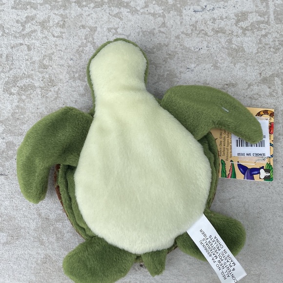 Wild and Wonderful Beanbag Green Ocean Sea Turtle Stuffed Animal Plush Toy 90s - Picture 2 of 8